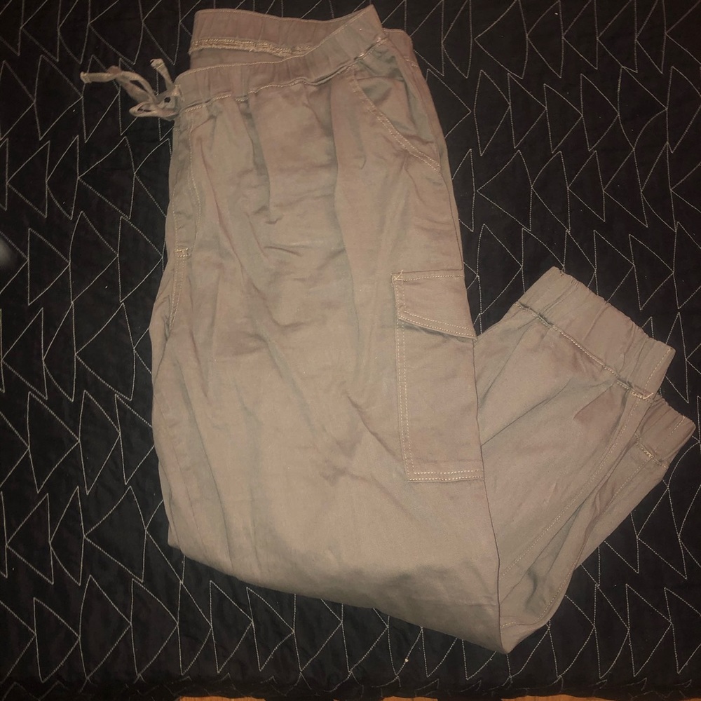 Almost Famous Cargo Joggers Plus Size 3X Green
